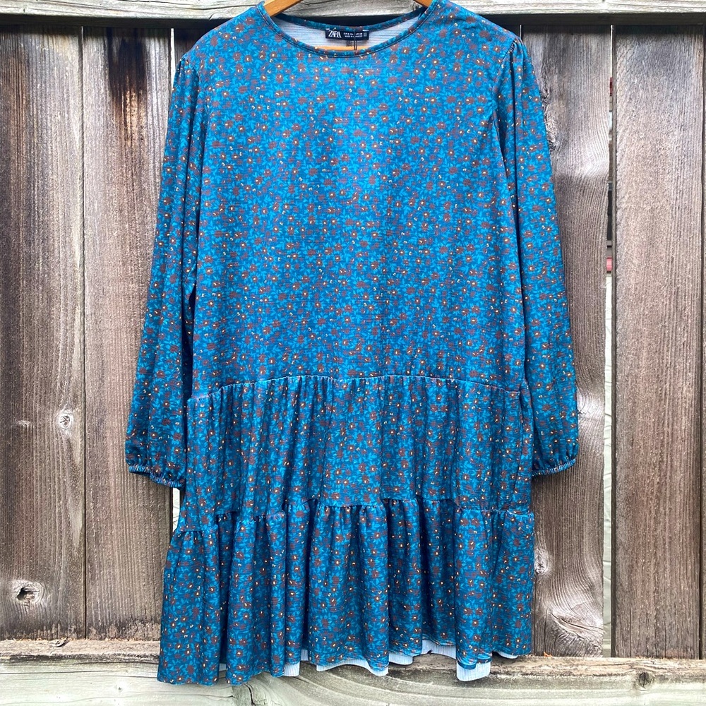 Zara top NWT blue floral — small